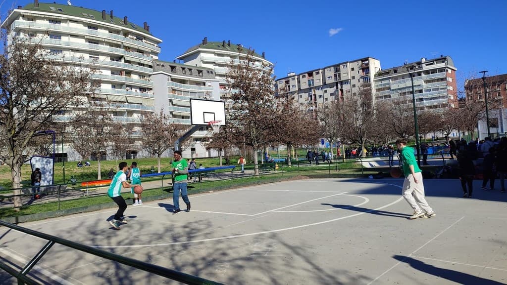 Aurora Crea, l'artigianato rianima il quartiere: seconda edizione ai giardini Madre Teresa di Calcutta