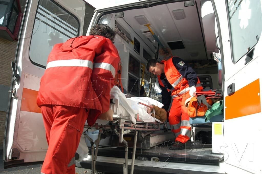 Era morto da giorni nel suo appartamento: dramma della solitudine a Nichelino