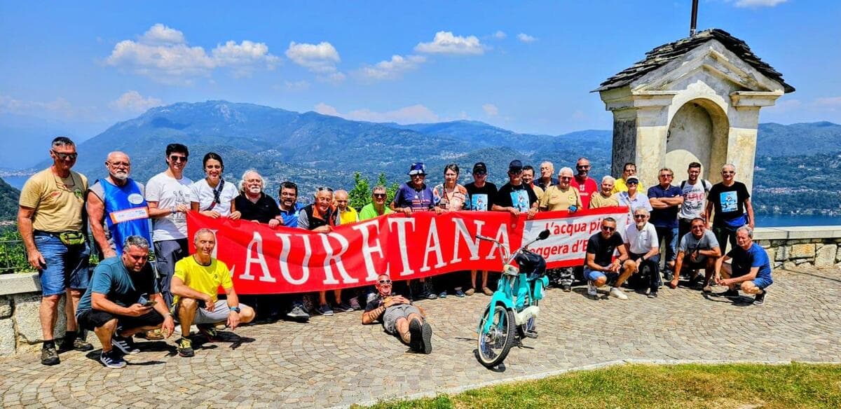 Da Gaglianico al Lago d’Orta e in Valsesia, 200 km in sella ai Ciao per solidarietà FOTO e VIDEO