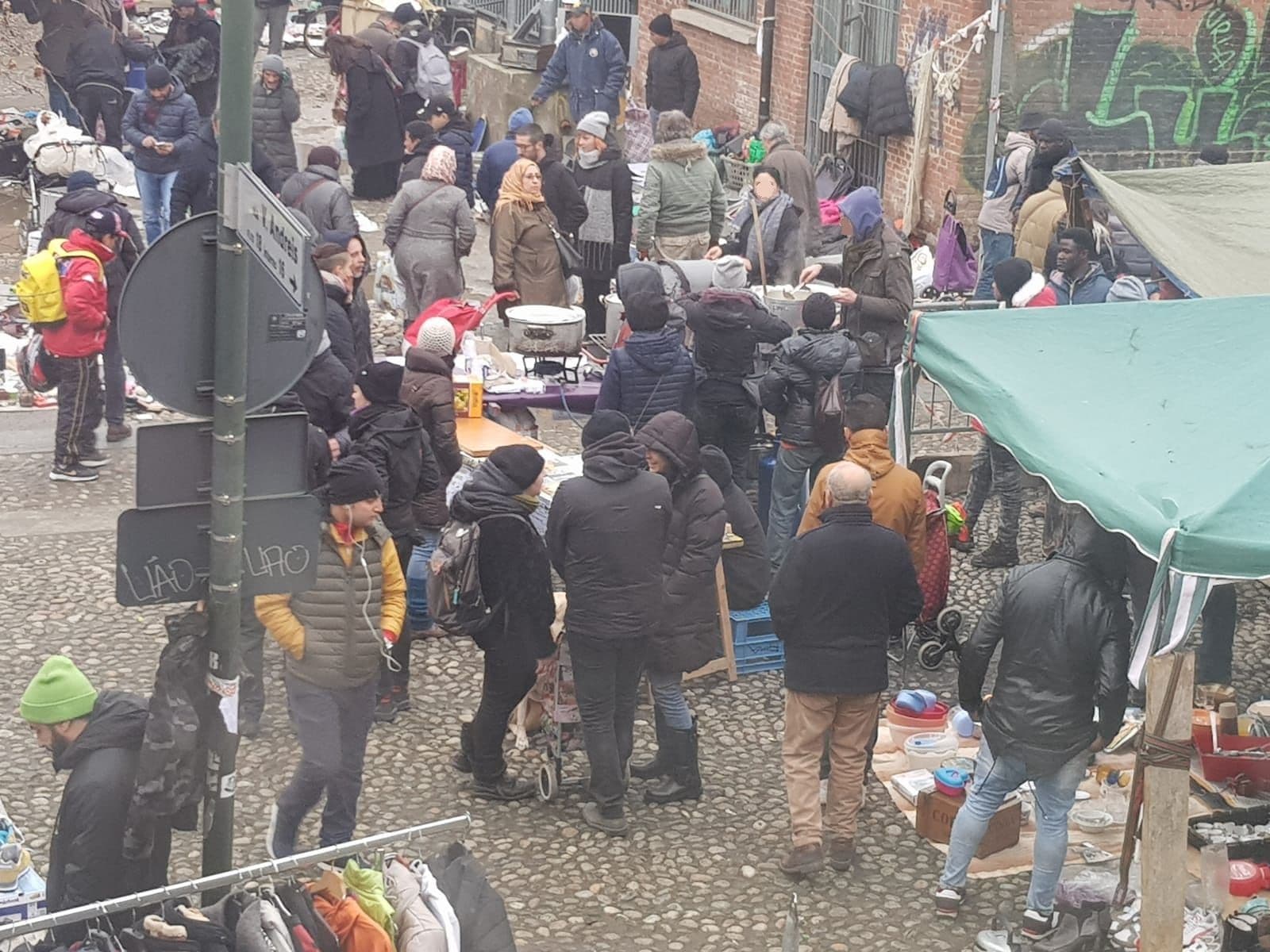 Un articolo del regolamento comunale passato ieri in Sala Rossa salva il Barattolo di via Carcano