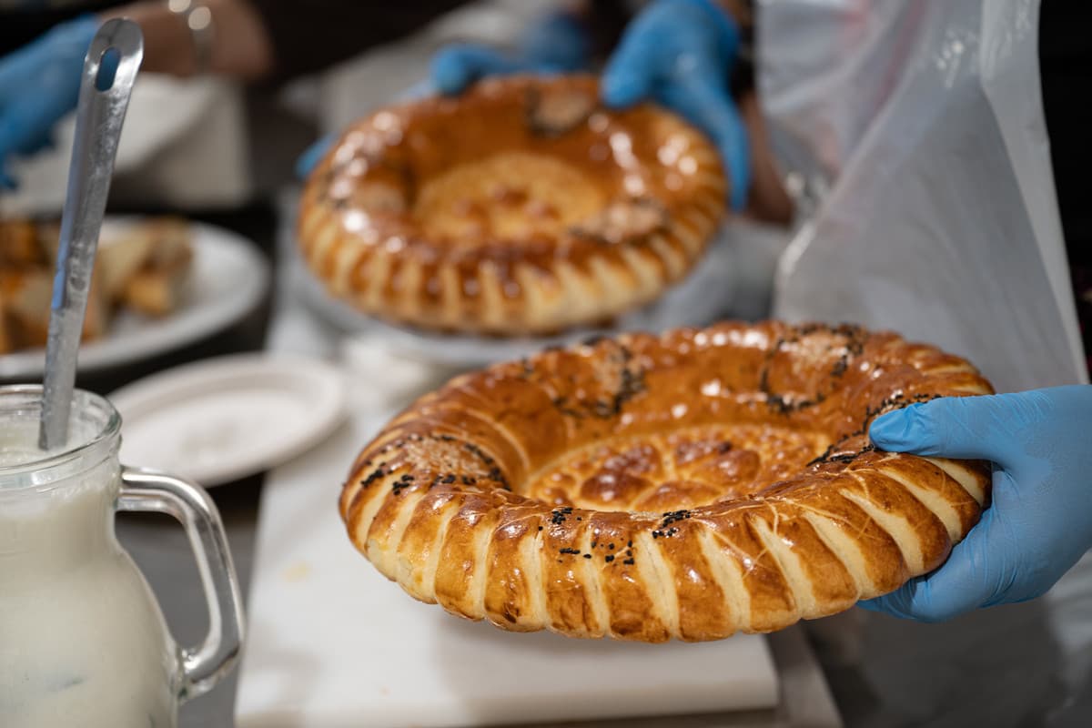 Terra Madre, Slow Food rilancia il diritto al cibo: "Non basta riempire i piatti, servono terra, acqua, semi e conoscenza"
