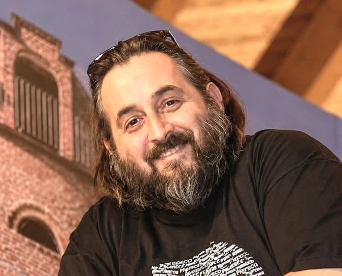 Cordoglio a Bra per l’improvvisa scomparsa di Marco Maunero, volto noto di uno storico pub