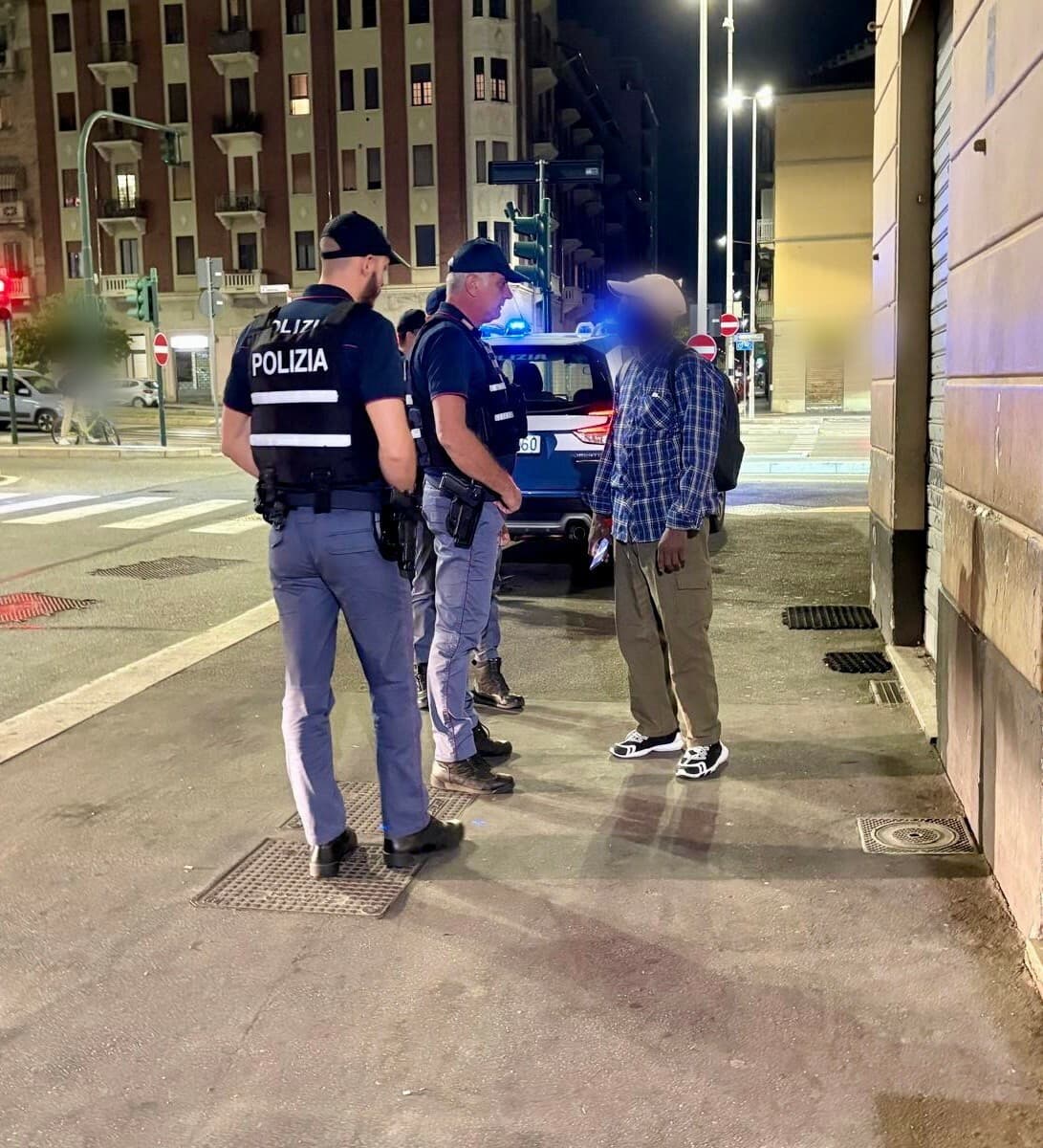 Controlli della Polizia in Borgo Aurora, un arresto e dieci denunce nella prima settimana
