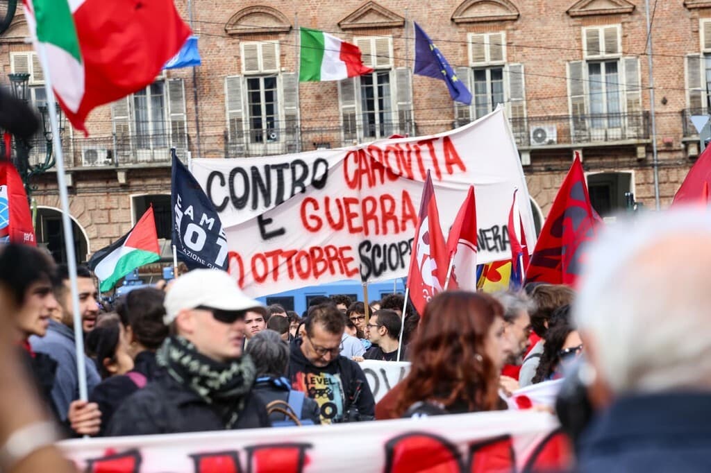 "Le monde est à nous": venerdì a Cuneo la manifestazione e il corteo degli studenti