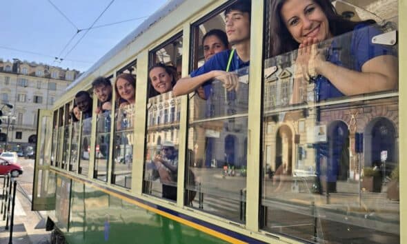 Torino, il gusto viaggia su rotaia sul nuovo tram “TRAM e ZINO”