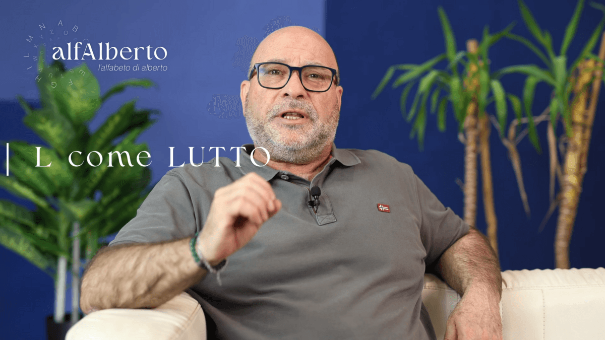 AlfAlberto, L come Lutto: il dolore dell’assenza VIDEO