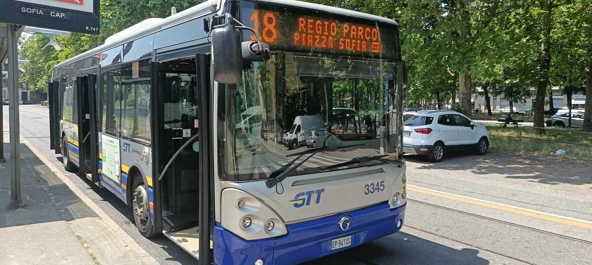 "Guasti ai bus Gtt da 18 metri: in estate attese più lunghe e pullman più piccoli"