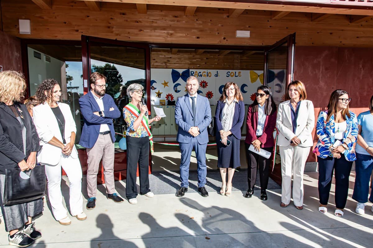 Inaugurato l’asilo nido di None con tre sezioni e un’area verde esterna