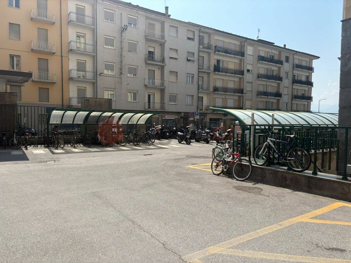 Furti di biciclette all’ospedale di Cuneo, parte la petizione dei dipendenti: già 255 firme