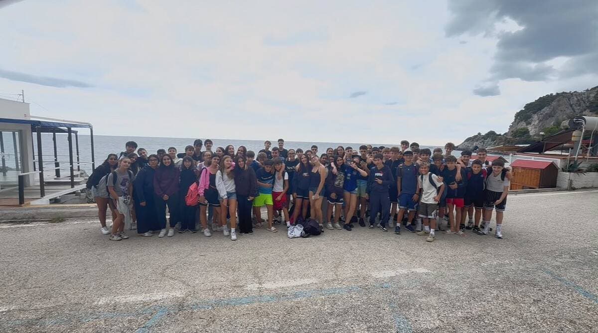 Savigliano e Racconigi, le prime dell'"Arimondi-Eula" in gita al mare per iniziare l'anno insieme