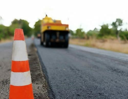 Cuneo, da domani lavori di bitumatura su via Torre Acceglio