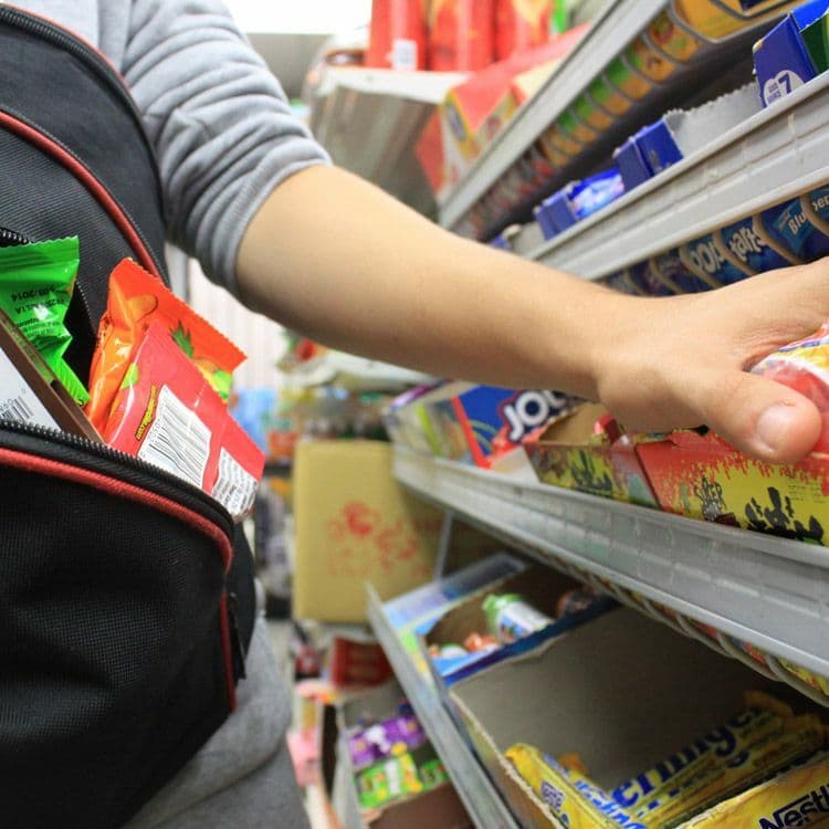 Ponderano, furto al supermercato