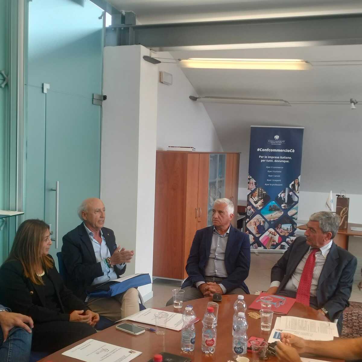 Cuneo, locali da ballo e sicurezza: il settore incontra il Prefetto in Confcommercio