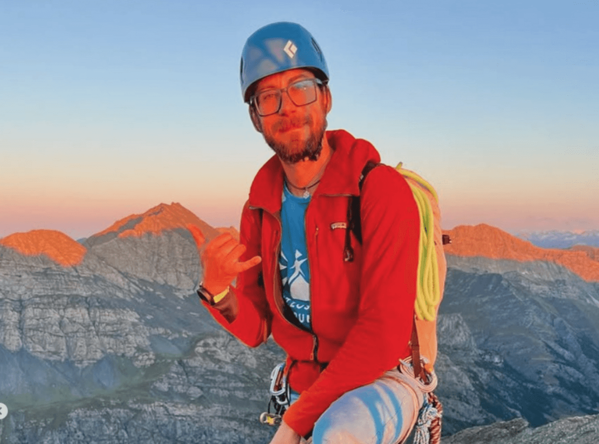 La Repubblica onora Erik Pettavino: il commosso omaggio di Mattarella al Finanziere di Limone Piemonte tragicamente scomparso durante il servizio