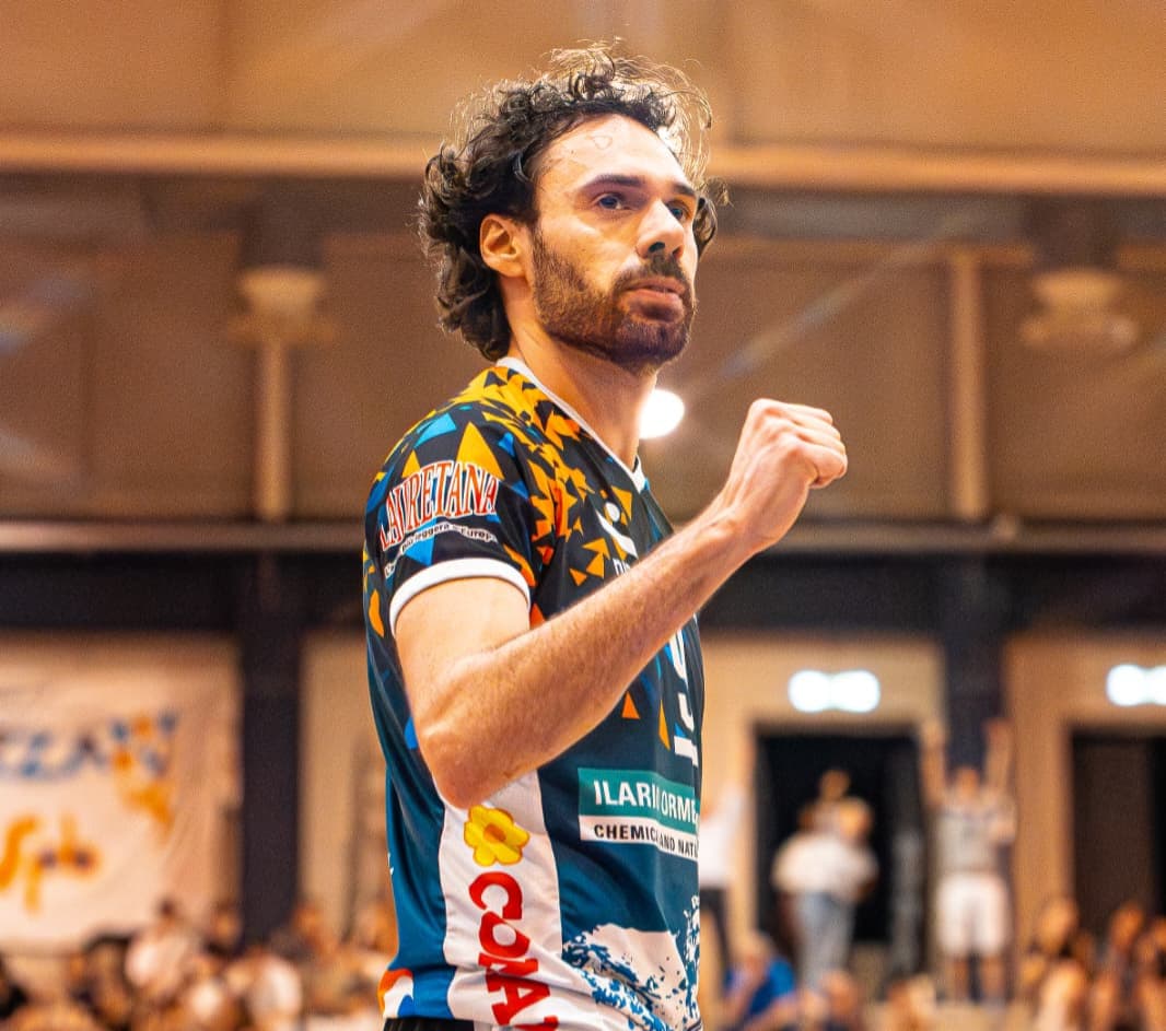 Scuola Pallavolo Biellese, conferma per il capitano Agostini