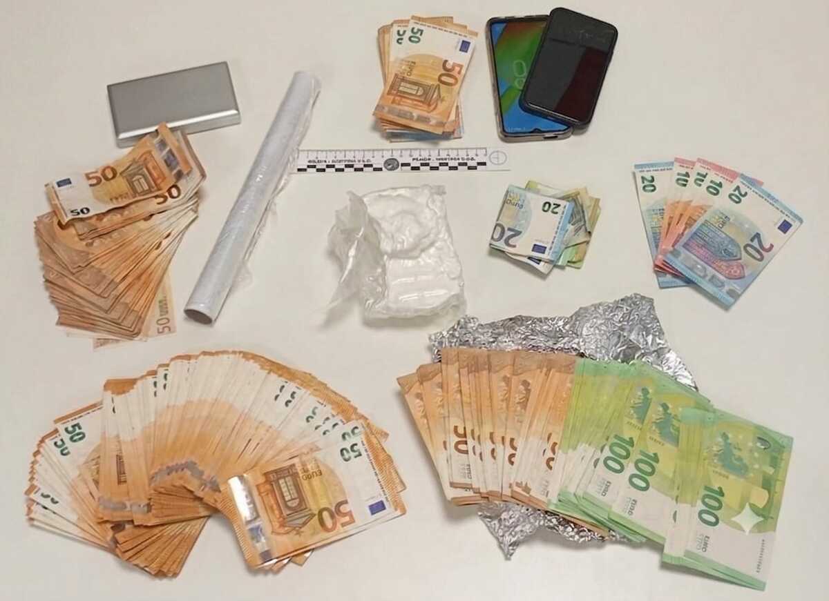 Dal nord ovest. Verbania, sequestrati oltre 250 grammi di cocaina e 25 mila euro: arrestato un 27enne