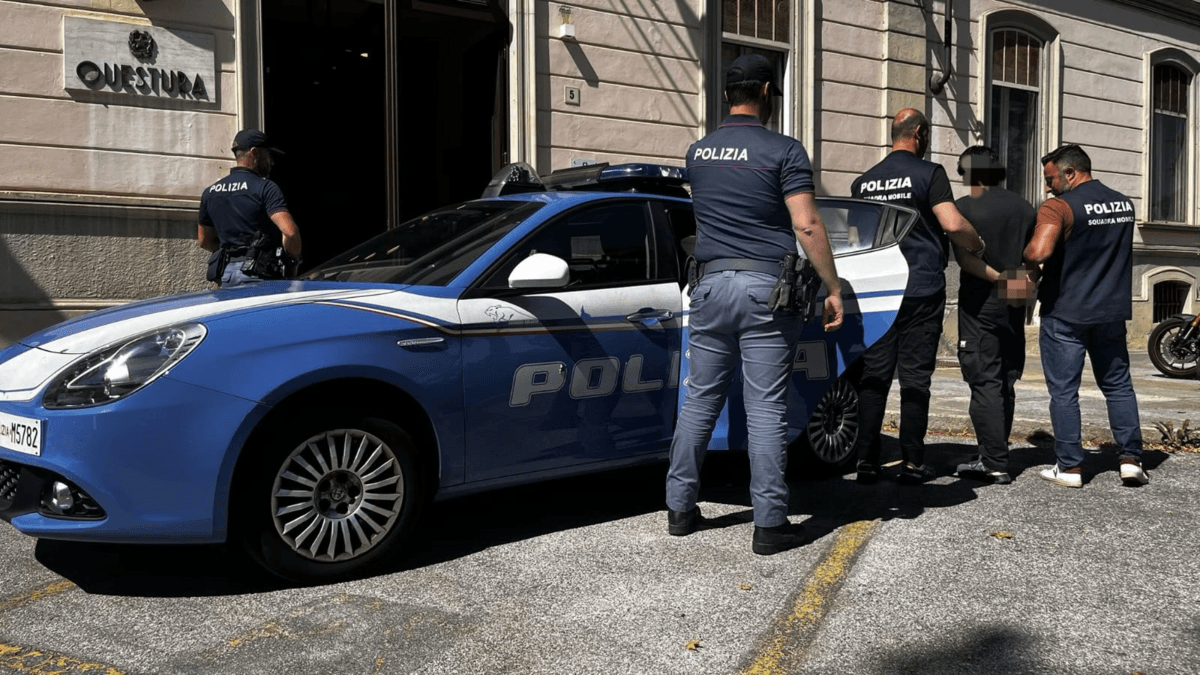 Maltrattamenti in famiglia e violenza sessuale: trentenne arrestato dalla Polizia