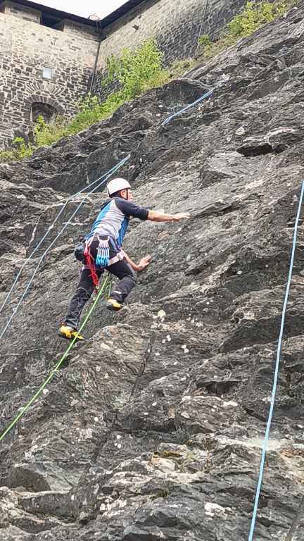 Inaugurata la "Falesia dei Lupi", ad Exilles aperta la nuova parete d'arrampicata