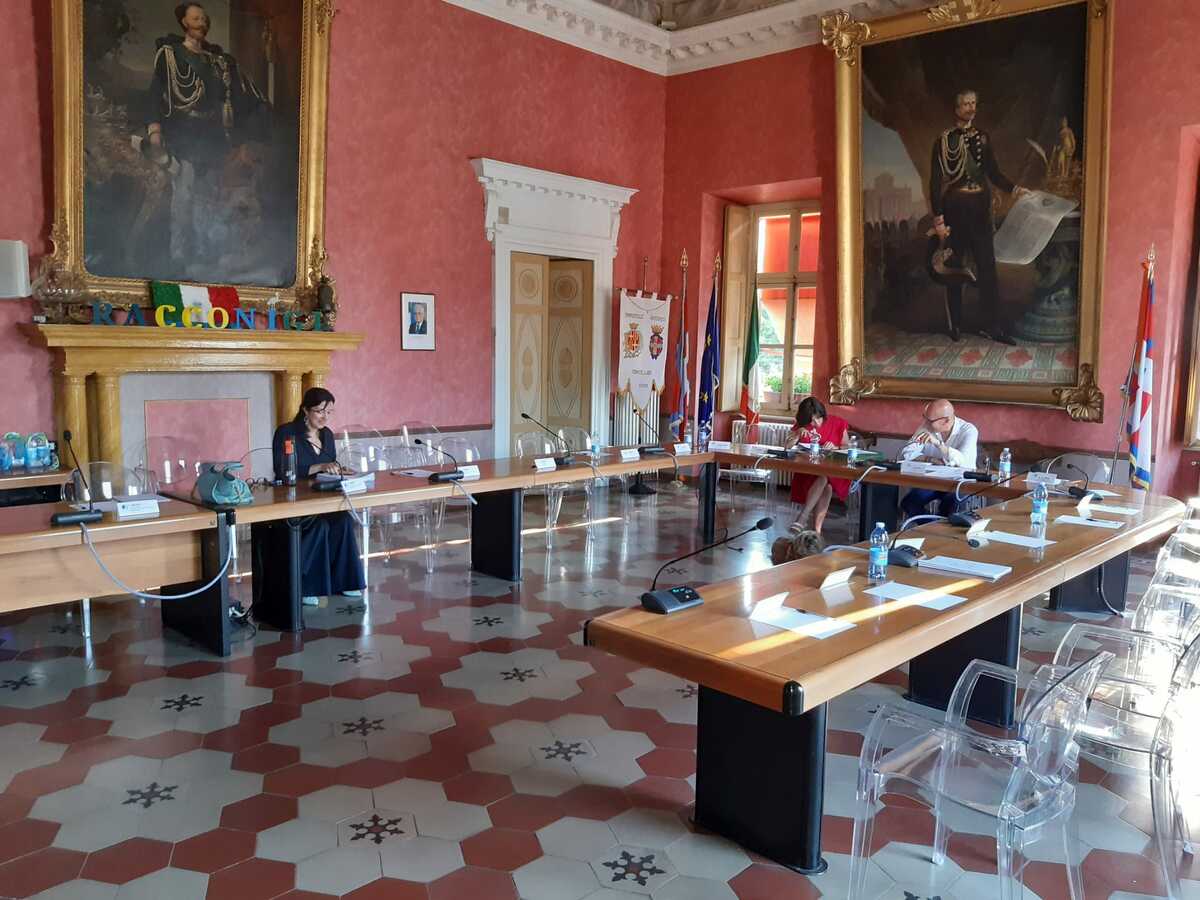 Sottopasso di Racconigi, il Comitato attacca: “La politica ha voltato le spalle ai cittadini”