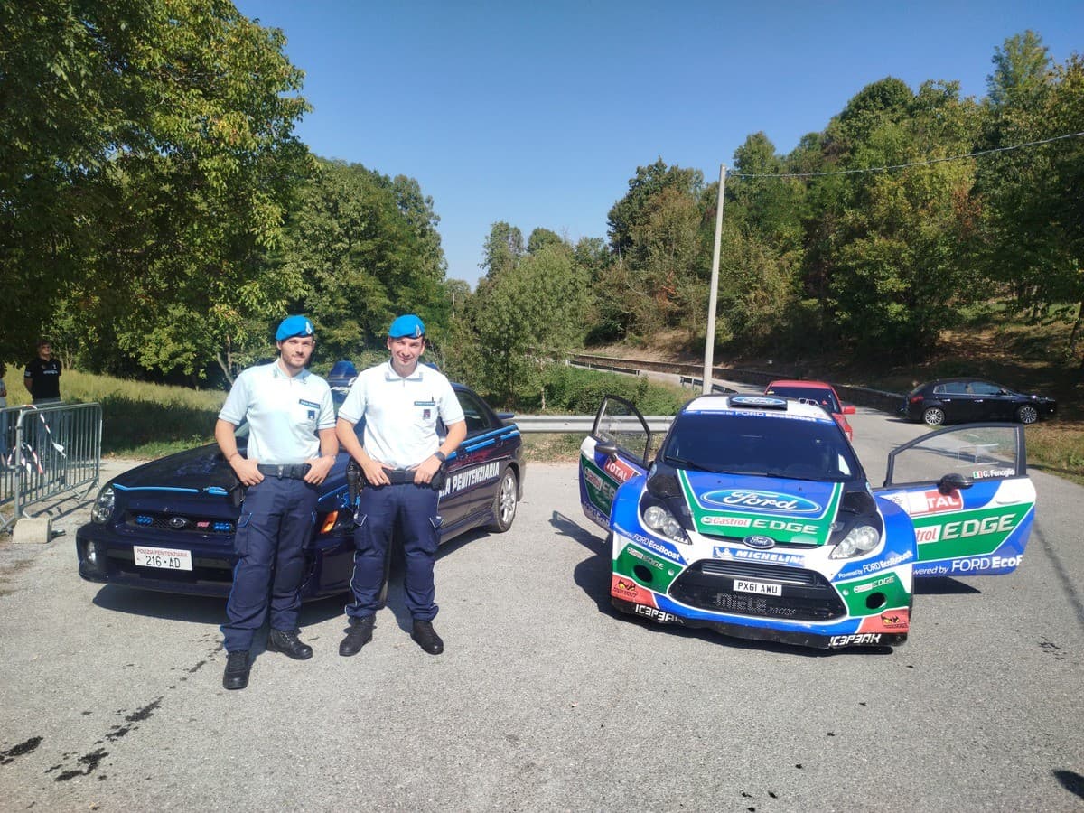 Rally di solidarietà a Villanova Mondovì, il ricavato del Motor Day va a Pediatria. Apripista la Subaru Impreza della Penitenziaria di Genova