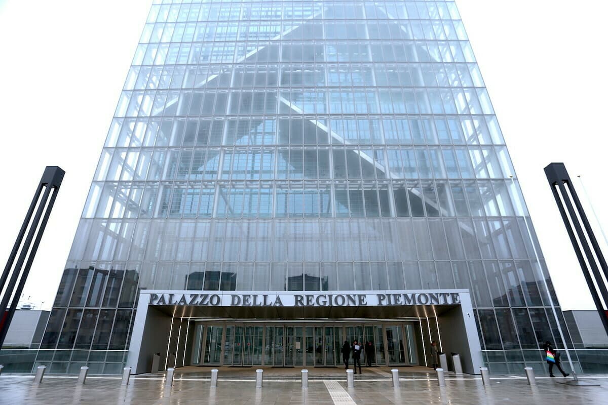 Semplificazione amministrativa: al via il tavolo regionale con enti locali, imprese, parti sociali e mondo accademico 