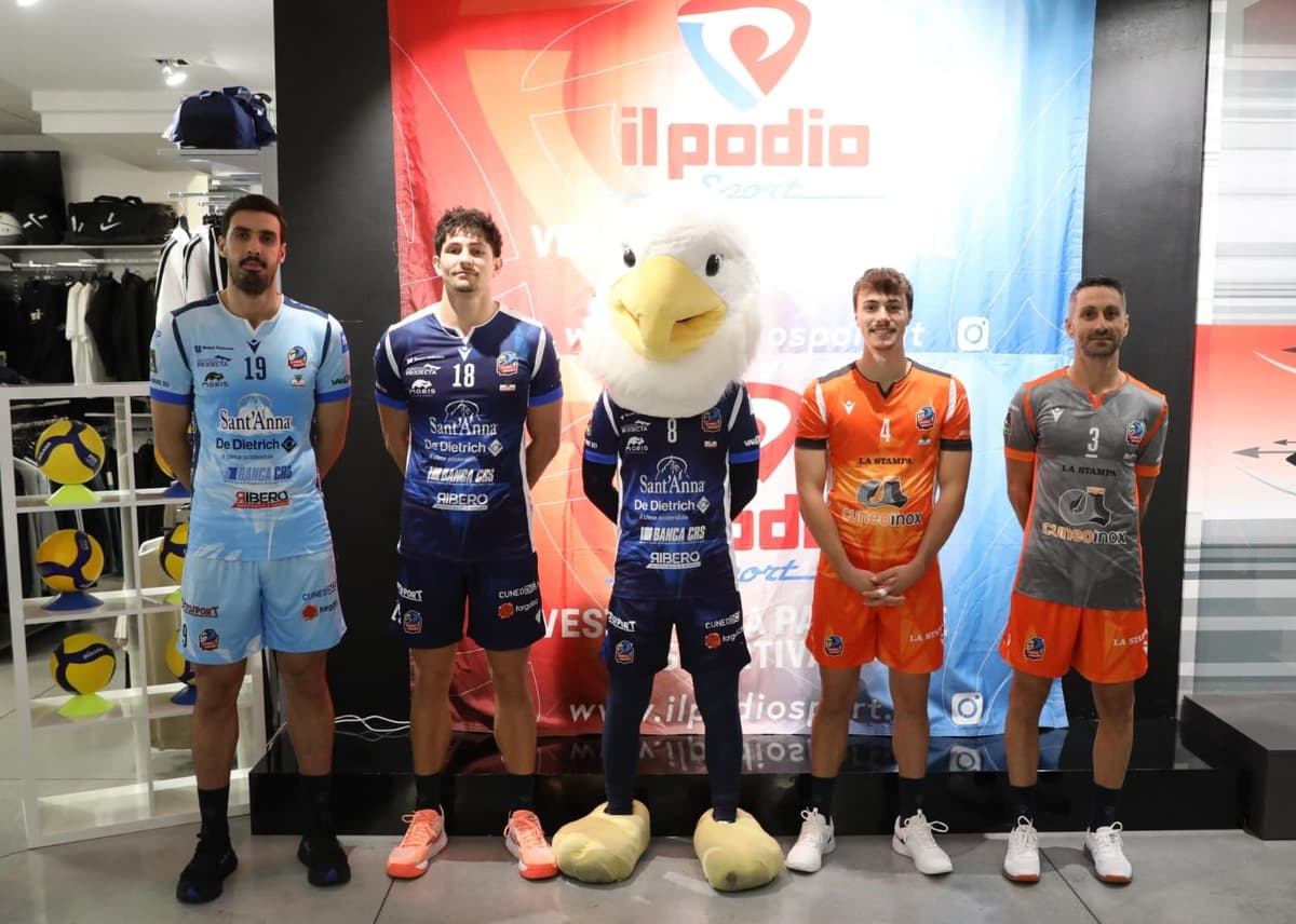 SUPERLEGA / Acqua Sant'Anna Cuneo, ecco le nuove maglie per la stagione 2026/2027
