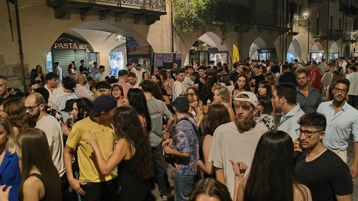 Drink Art 2026: domani al via i venerdì di gusto e musica in via Roma