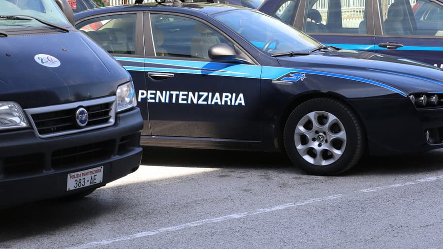 Saluzzo, il saluto della Polizia Penitenziaria ai colleghi trasferiti: "Un legame che la distanza non può cancellare"