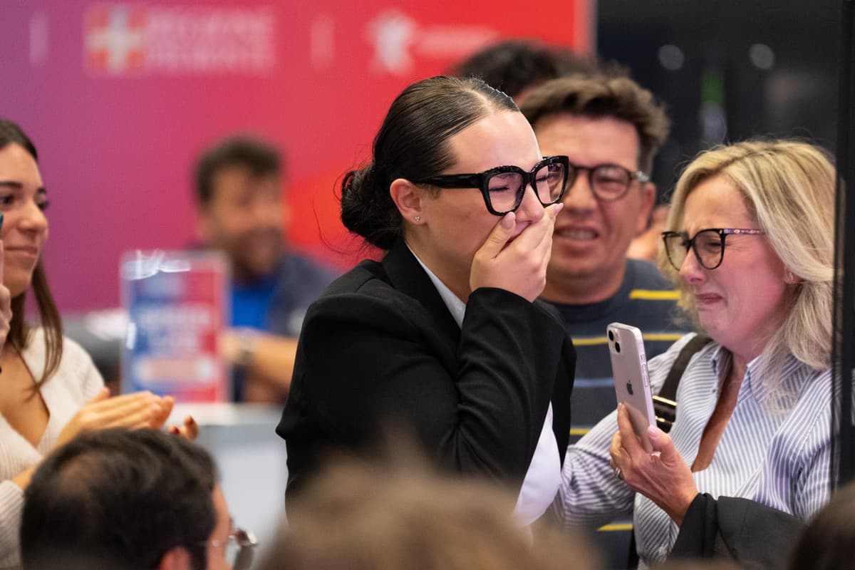 Grugliasco sul gradino più alto del podio: Denise Cau vince l’oro nella categoria Hotel Reception ai WorldSkills 2026