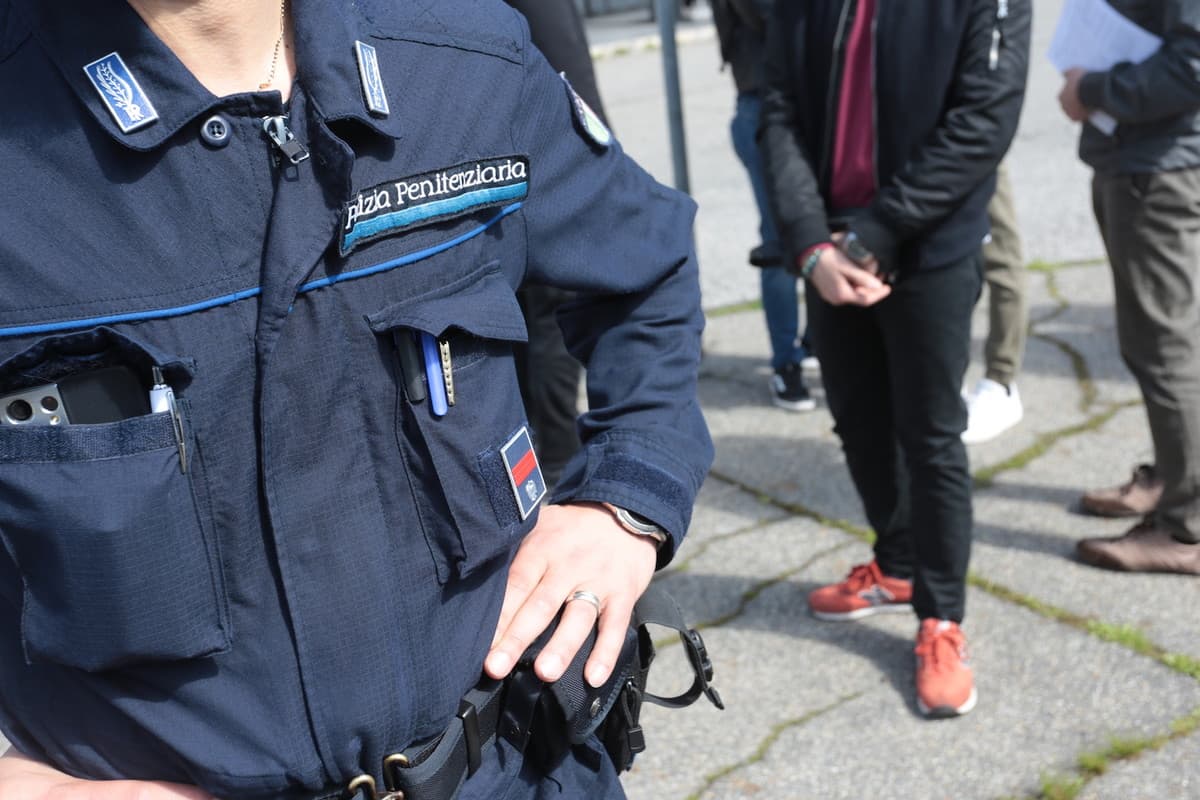 Carcere di Torino, la Polizia Penitenziaria sventa in extremis il tentativo di suicidio di un detenuto