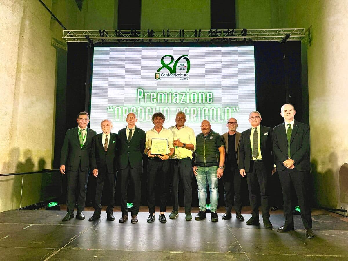 Confagricoltura Cuneo premia l’”O.R.A. Società Agricola” di Cherasco con l’”Orgoglio agricolo” e celebra gli 80 anni di fondazione con il volume “Agricoltura è impresa”