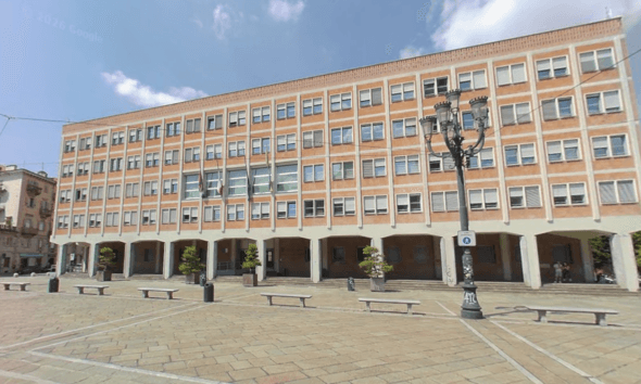 Un funzionario dell’Edilizia del Comune di Torino è accusato di corruzione: si è dimesso