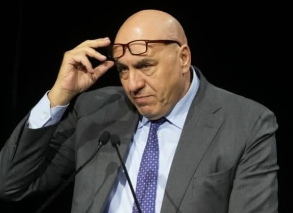 Cortei, Guido Crosetto: "Identificare autori distruzioni e far pagare danni"