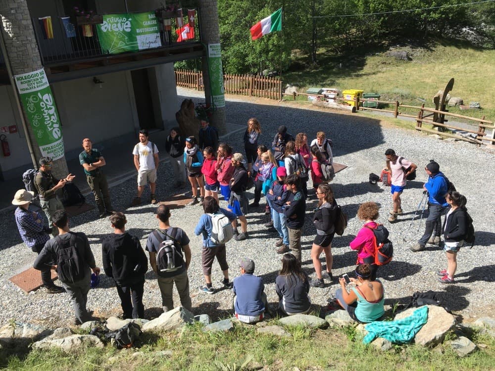 Divulgare la sostenibilità: sul Re di Pietra "Monviso Hub" punta a un nuovo modello di sviluppo gestendo centri visita e attività educative