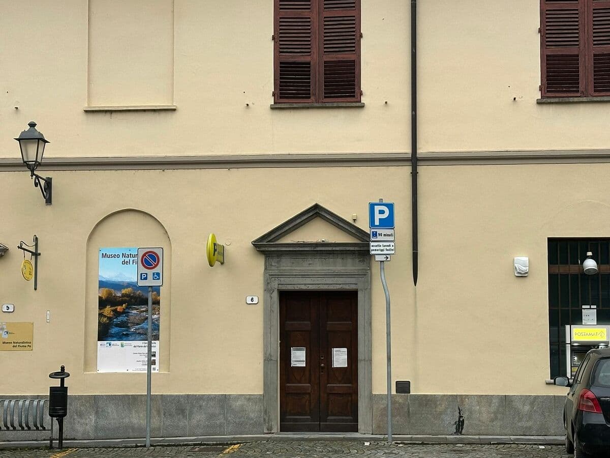Revello, nuova proroga per la riapertura dell’Ufficio Postale: servizio fermo fino al 30 giugno