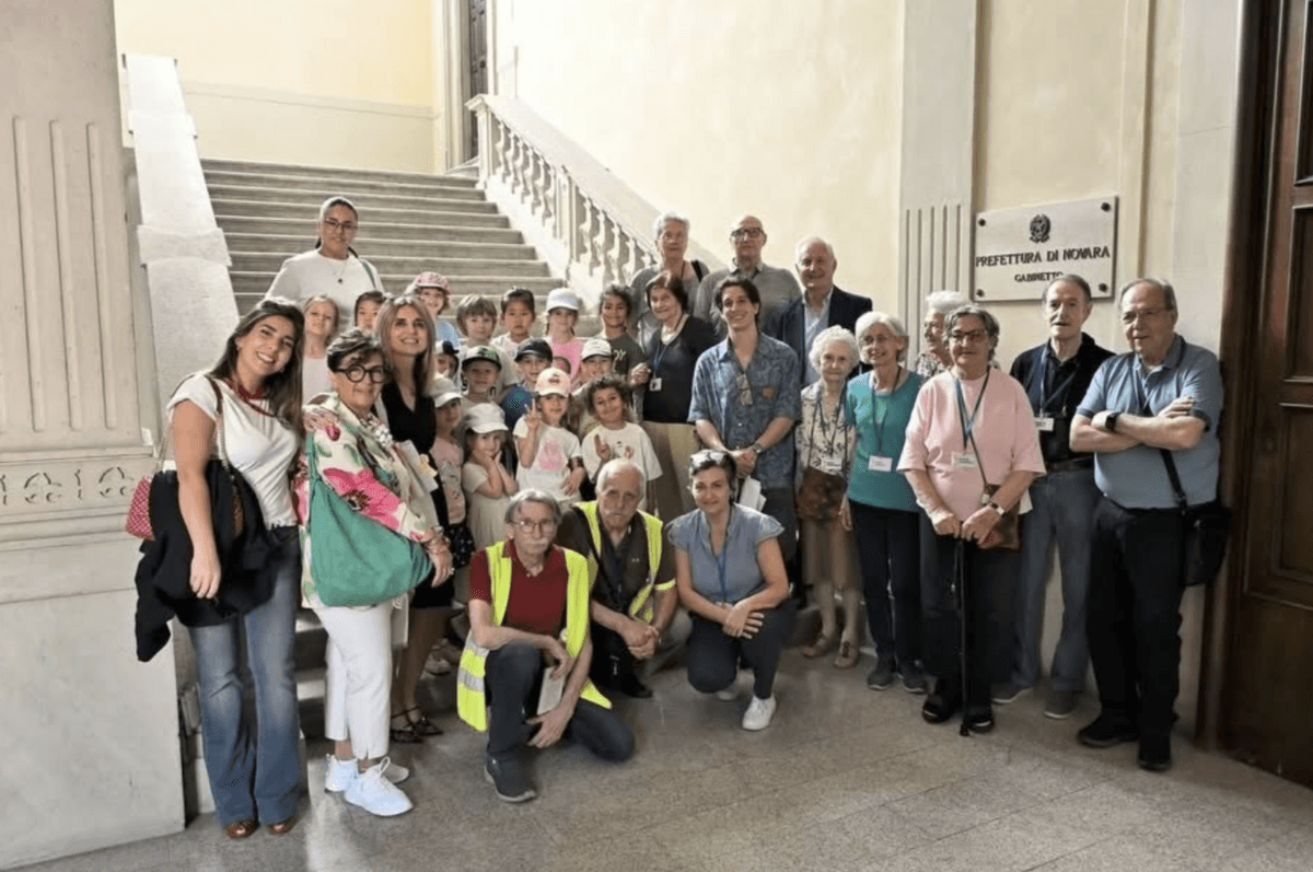 A Palazzo Natta l'incontro tra generazioni: anziani e bambini alla scoperta della storia di Novara