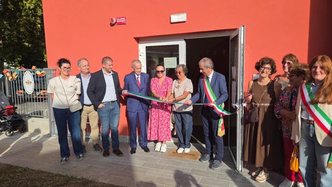 Taglio del nastro per il nuovo nido comunale di Bra