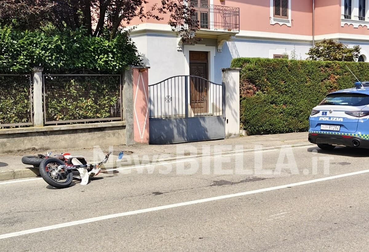 Scontro auto-moto a Candelo, un giovane in ospedale FOTO