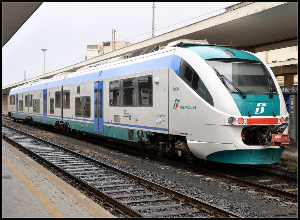 Trasporti, anche sui treni regionali l'abbonamento trimestrale illimitato