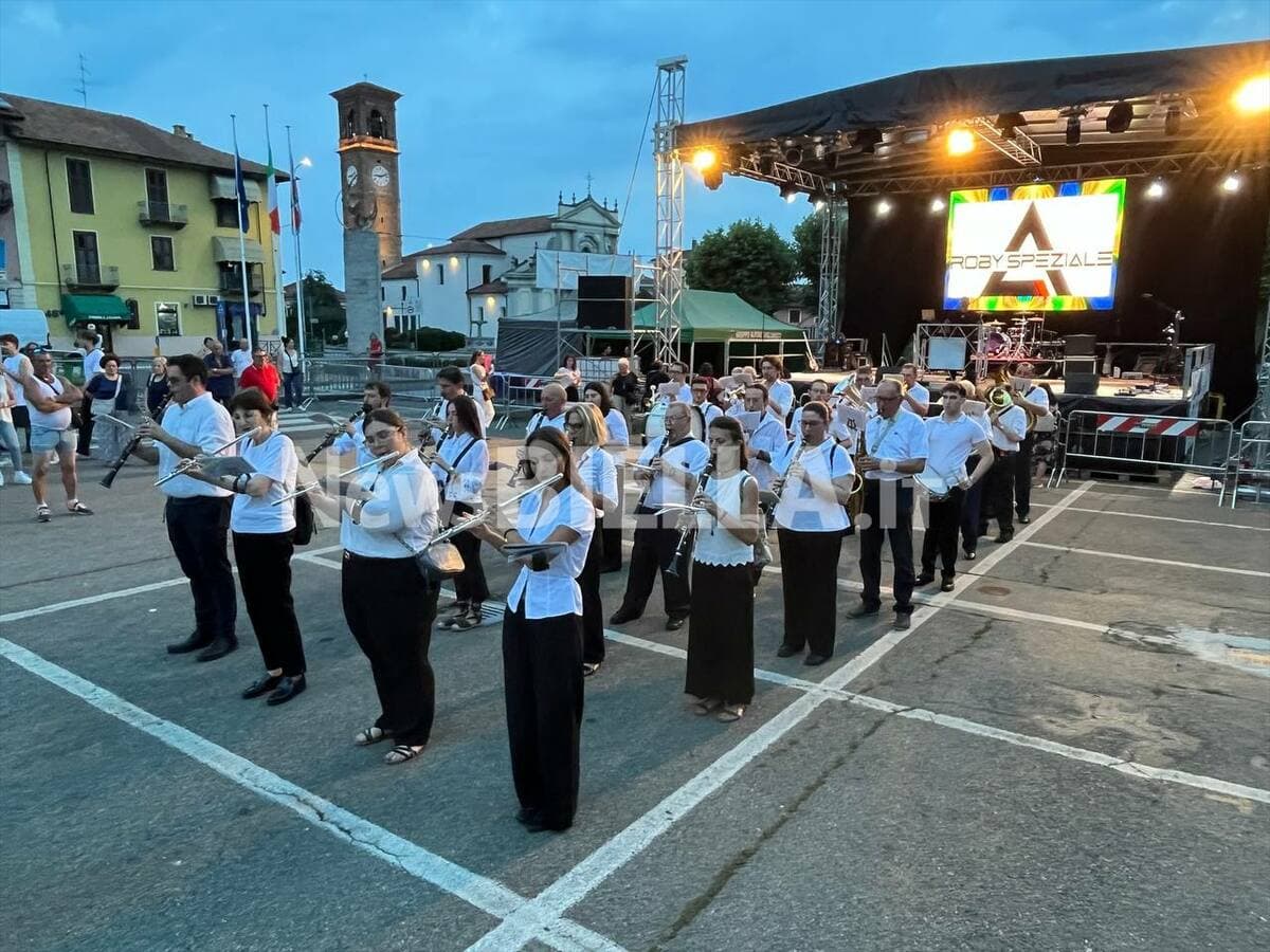 Gaglianico, San Pietro: questa sera parte la staffetta FOTO e VIDEO