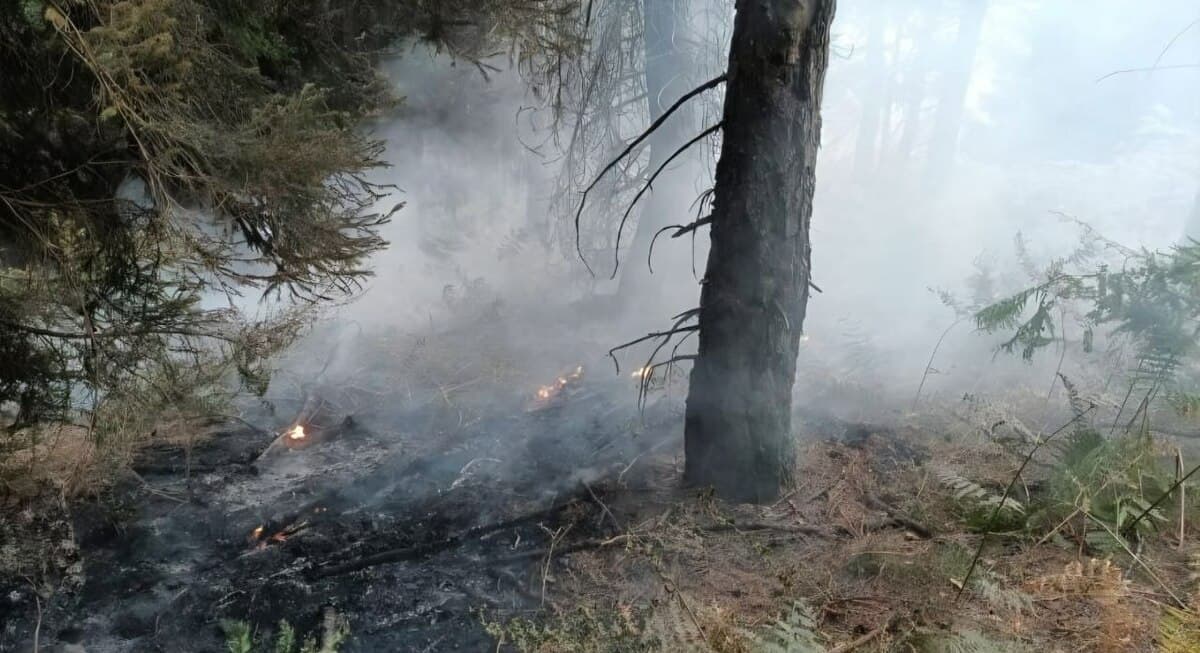 Monte Barone, prosegue l’emergenza: "Un fronte è ancora critico" FOTO