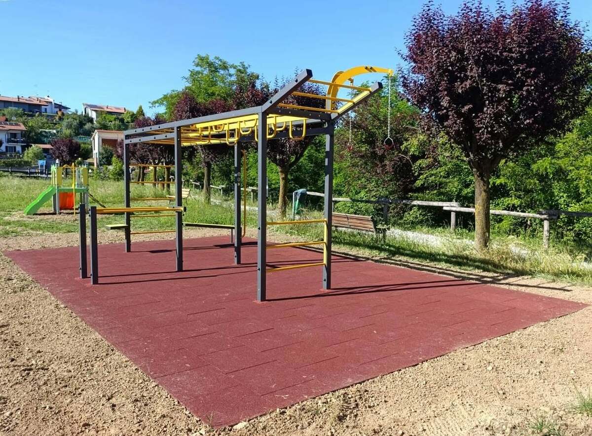 Nuova area gioco e fitness a Monastero di Vasco 