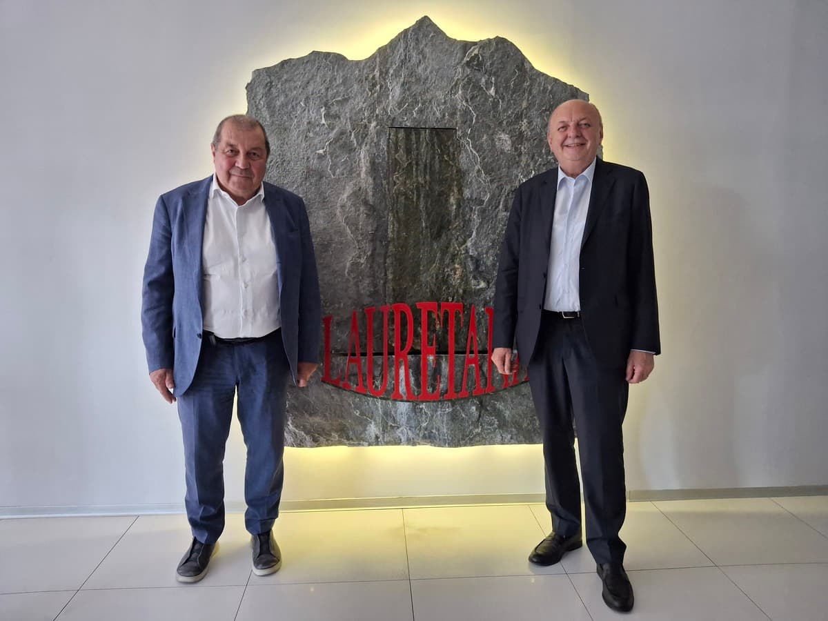 Il ministro Pichetto in visita alla Lauretana