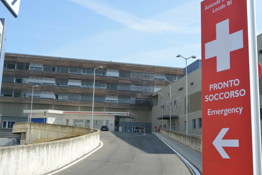 Incidente in moto a Biella, scattano i soccorsi