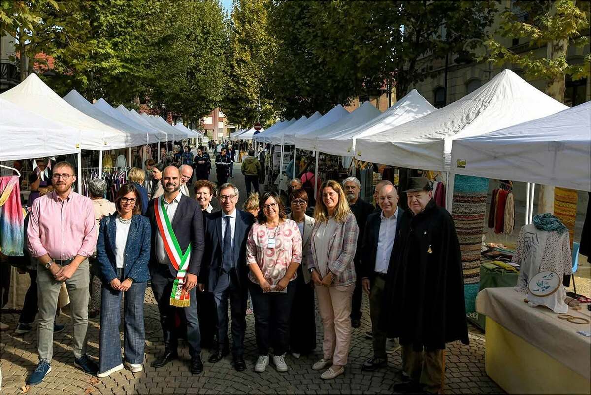 Filo lungo filo torna a casa: 2500 visitatori in soli tre giorni a Collegno