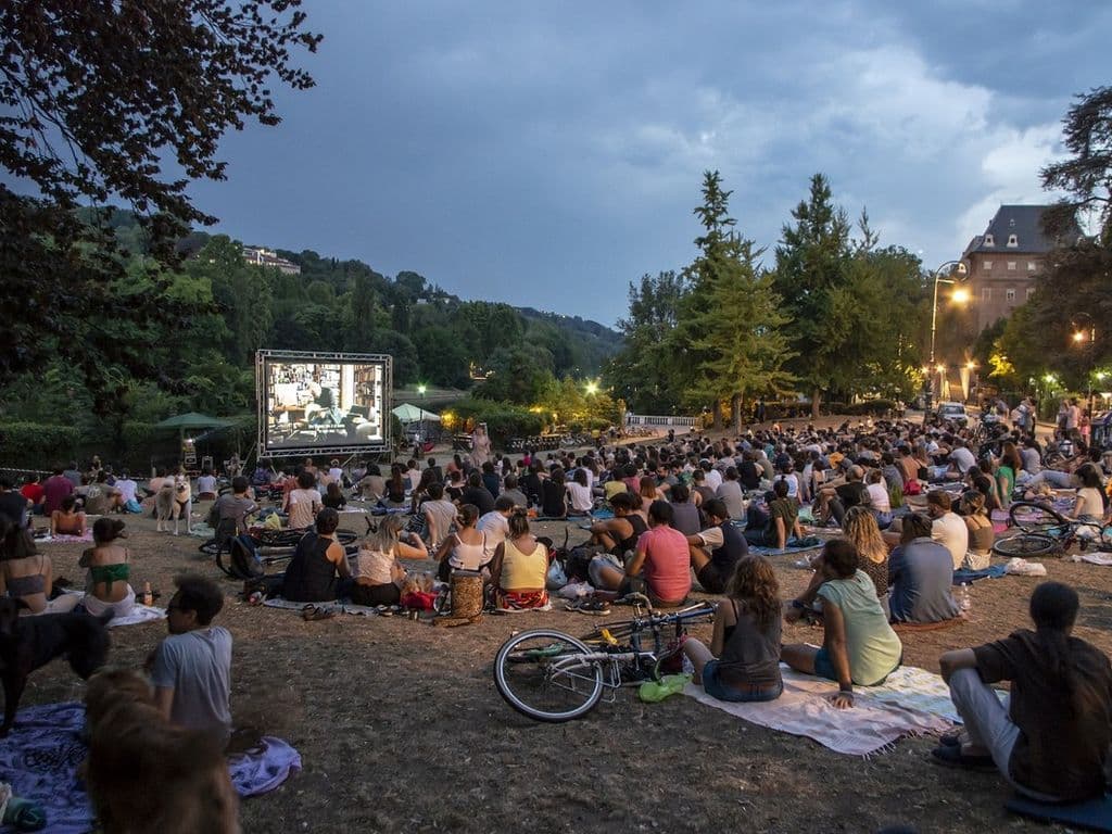 Estate italiana: al via l'ottava edizione di Imbarkino, il cinema nel prato al Valentino 