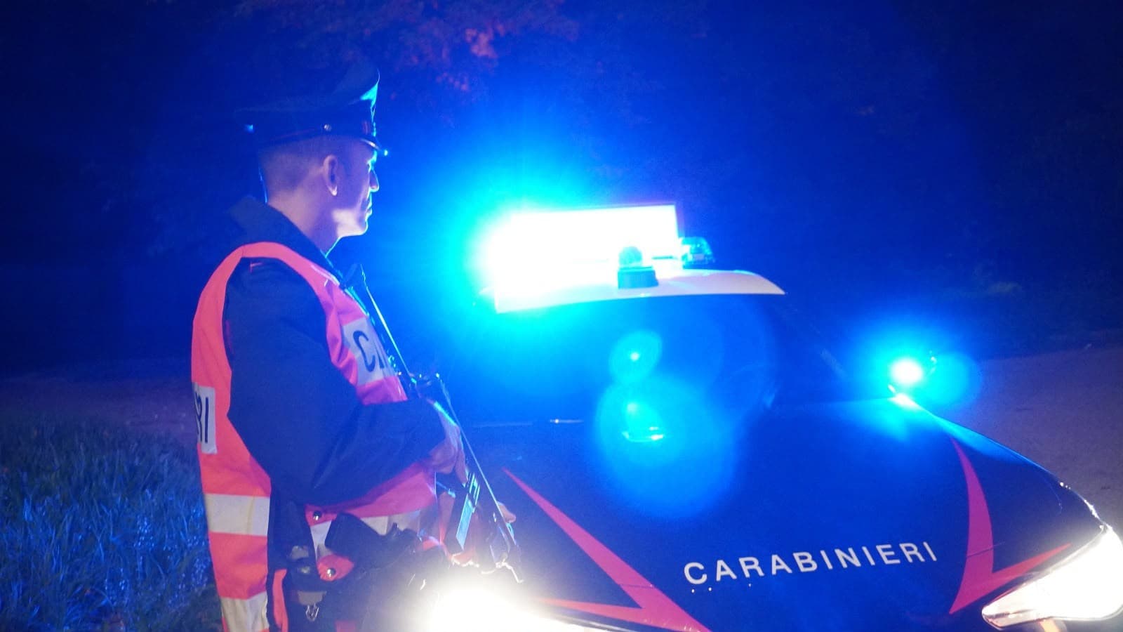 Stresa, fermati di notte con arnesi da scasso e un taglierino: denunciati due uomini