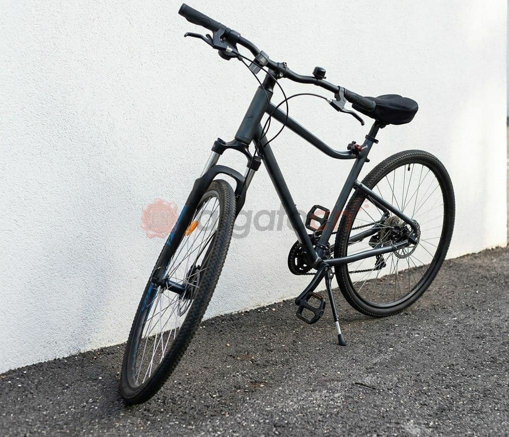 Tenta di rubare una bici all'ospedale Santa Croce di Cuneo, ma viene scoperto e fugge