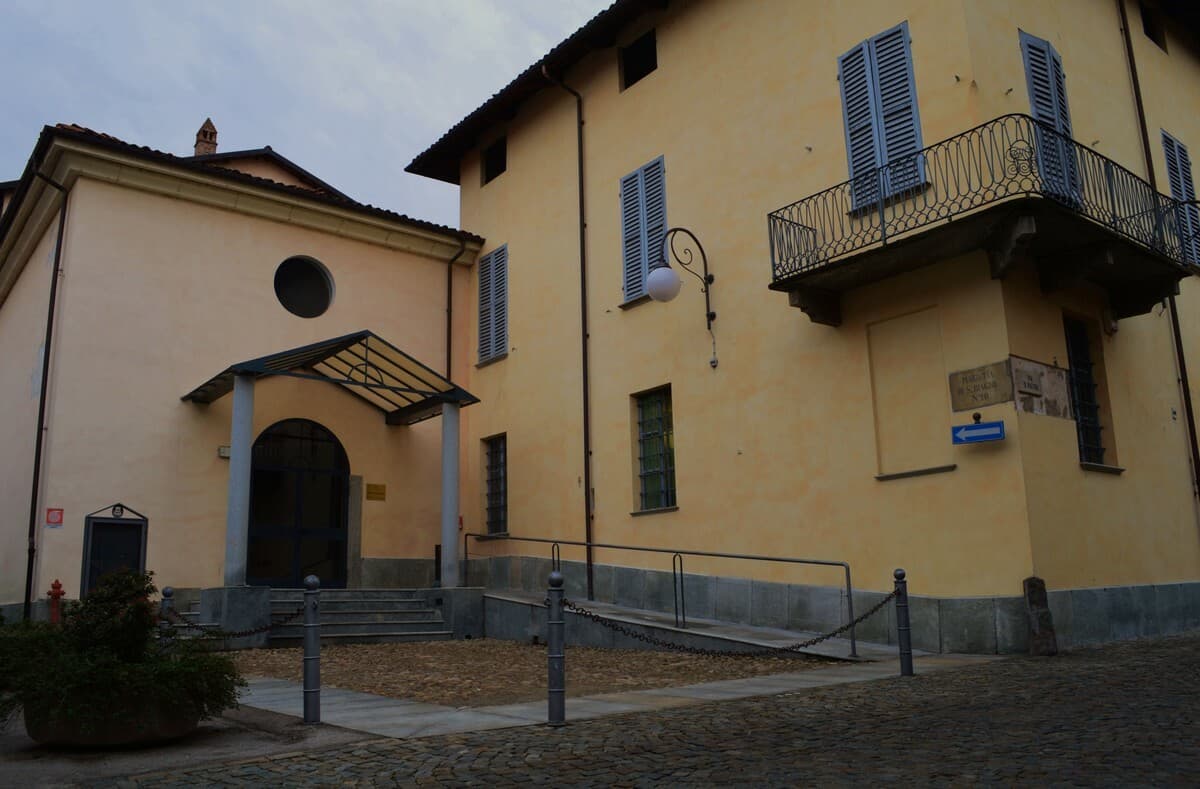 Cherasco, venerdì 9 ottobre il Teatro Salomone presenta la stagione 2026/2027