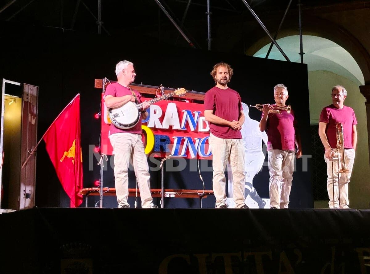 Gianfelice Facchetti emoziona Biella, una serata speciale dedicata al Grande Torino e agli Invincibili FOTO